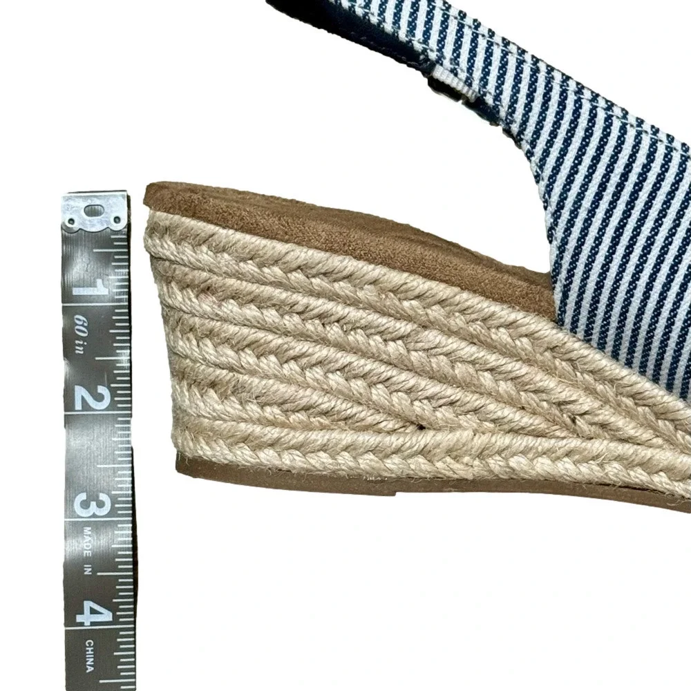 St. John's Bay Navy and White Sandals Buckle Wedge Rope Platform Women Size 10W